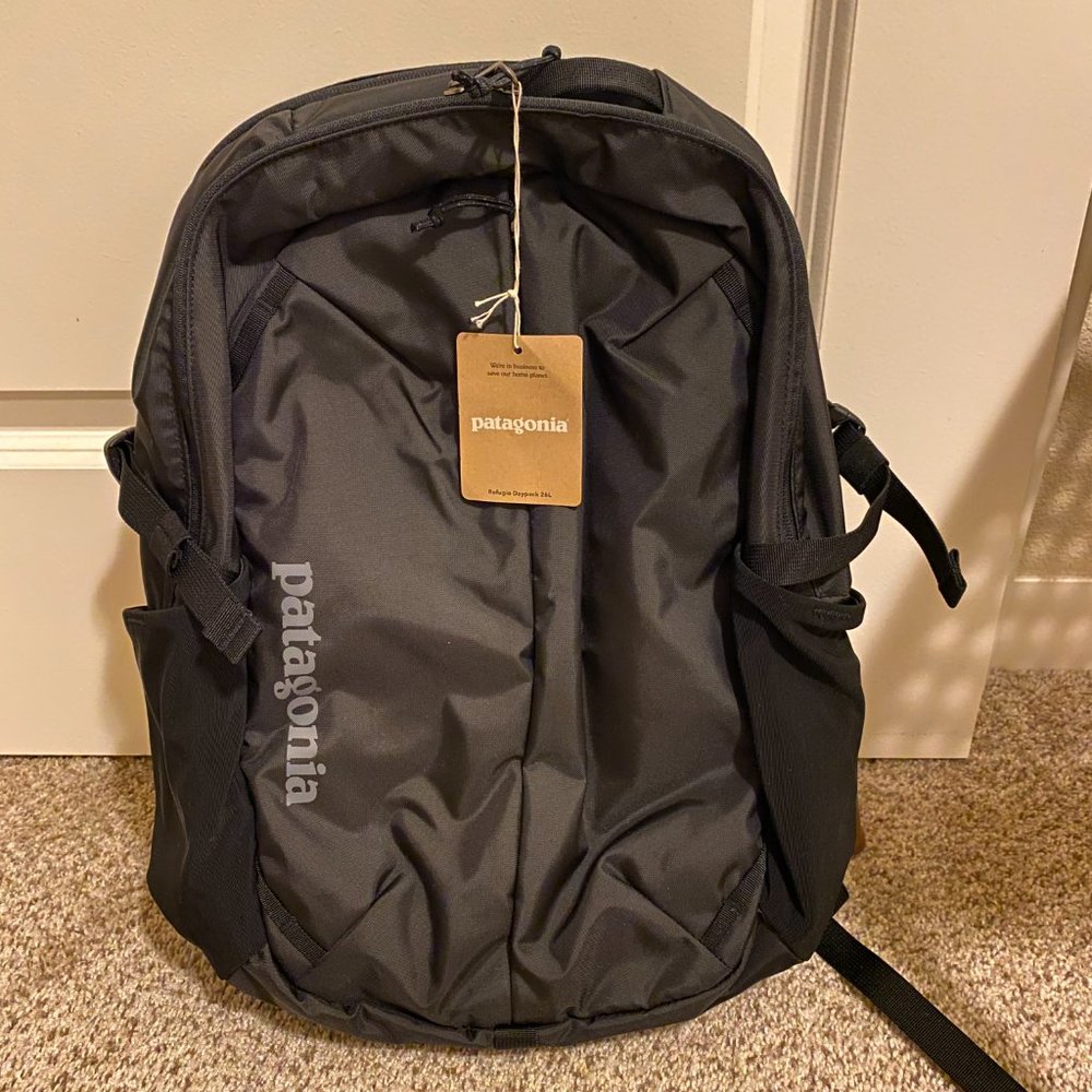 Patagonia Refugio Daypack 26L Backpack